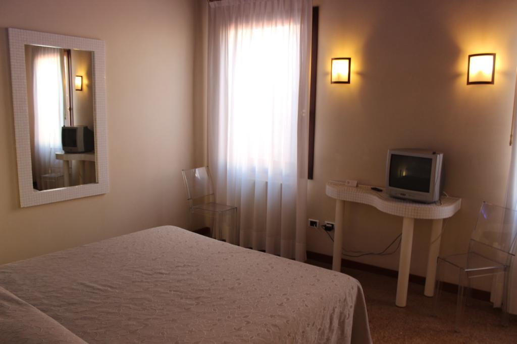Domus Orsoni Bed & Breakfast Венеция Екстериор снимка